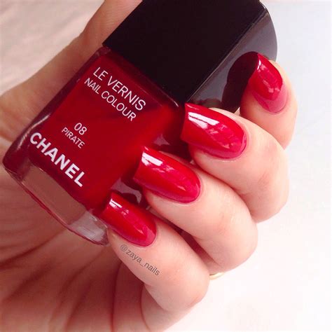 Recensione Smalto Chanel 08 Pirate – Rosso.